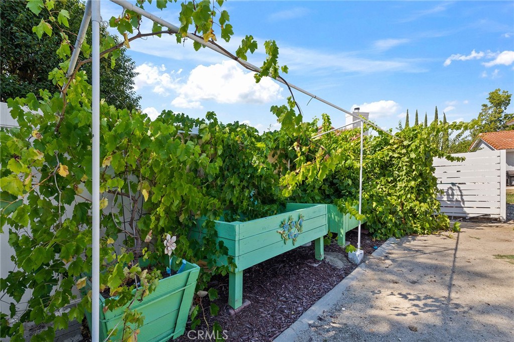 45383 Silverado Lane