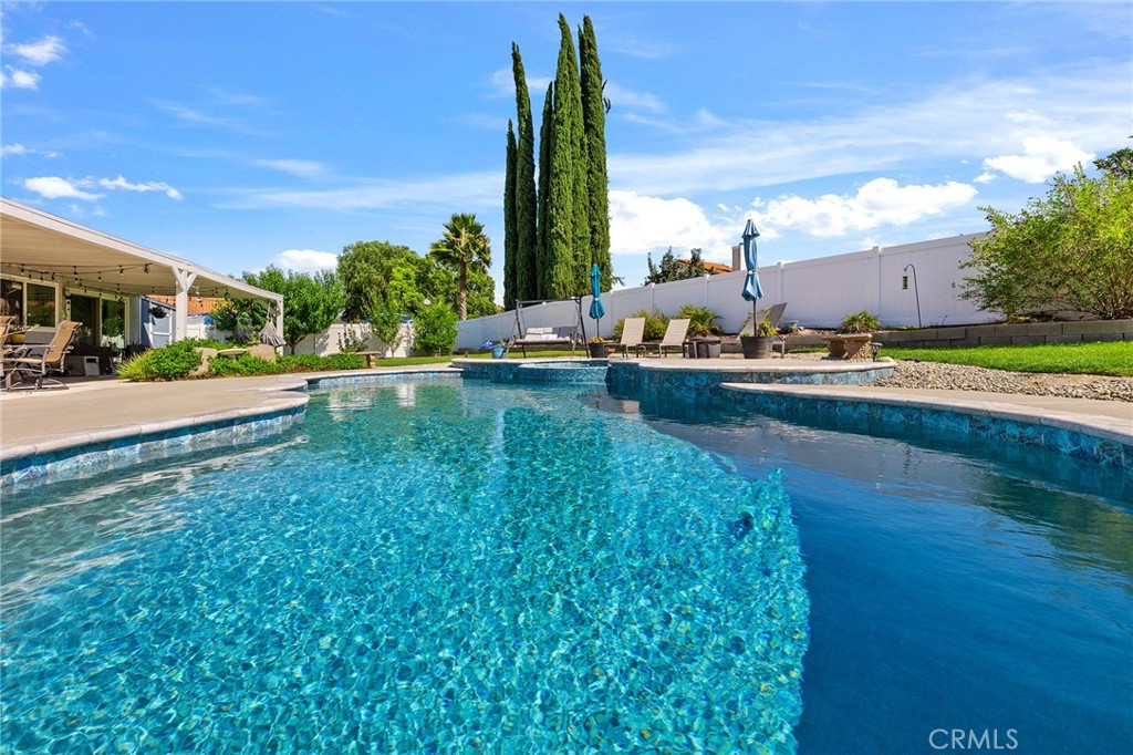 45383 Silverado Lane