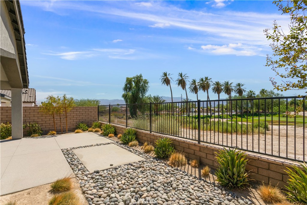 42409 Lamporo Way