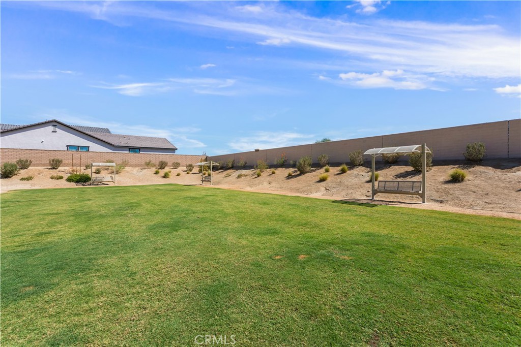 42409 Lamporo Way