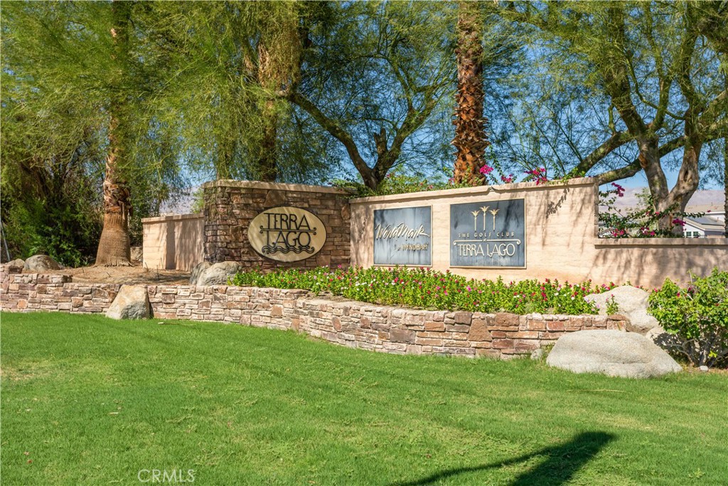 42409 Lamporo Way