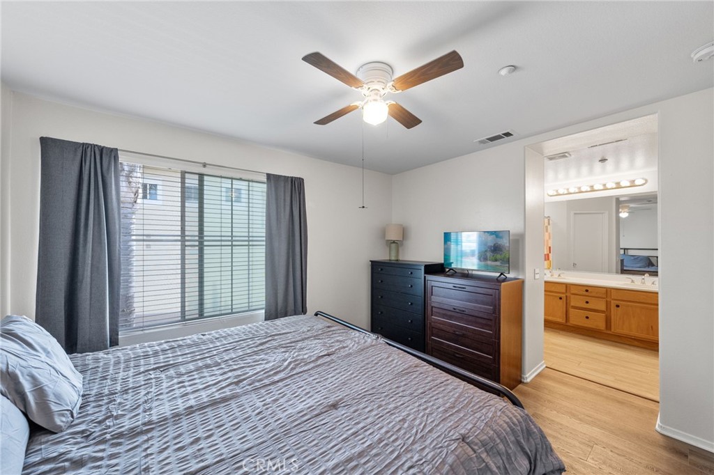 39224 Anchor Bay C