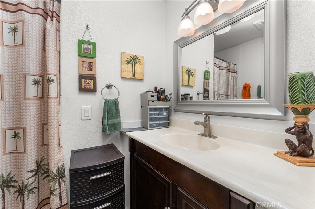 12881 Foreman Avenue