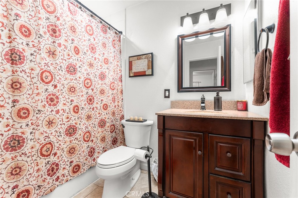 12881 Foreman Avenue