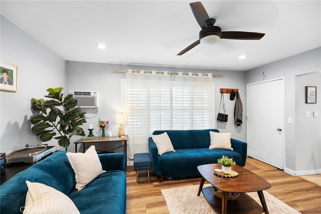 4055 Canterbury Road