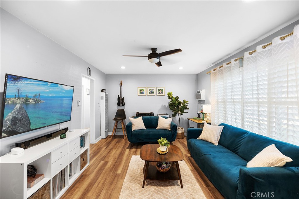 4055 Canterbury Road