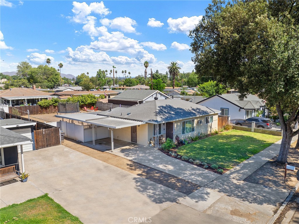 4055 Canterbury Road
