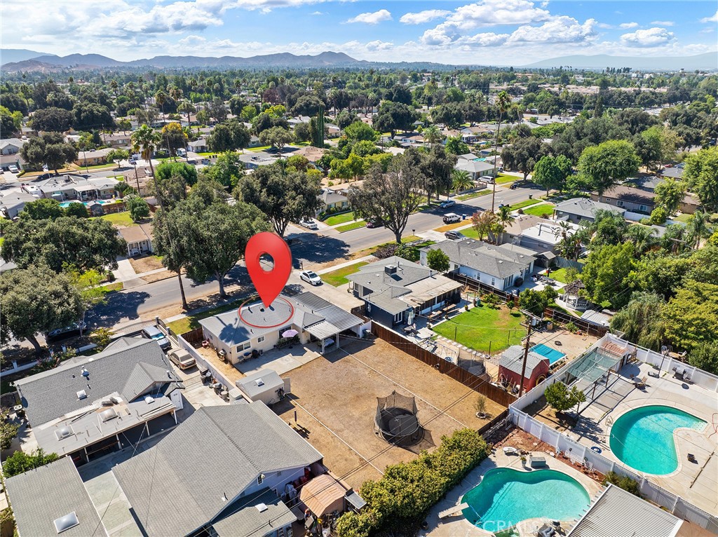 4055 Canterbury Road