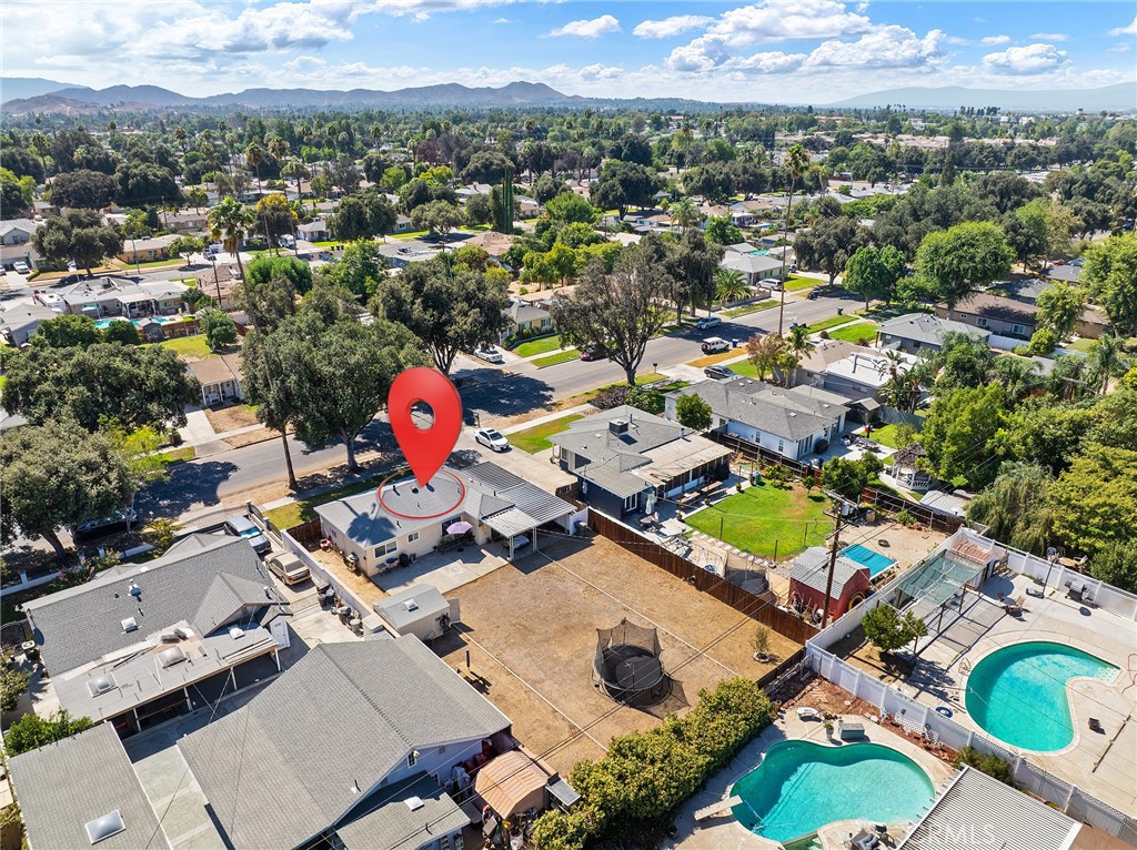 4055 Canterbury Road