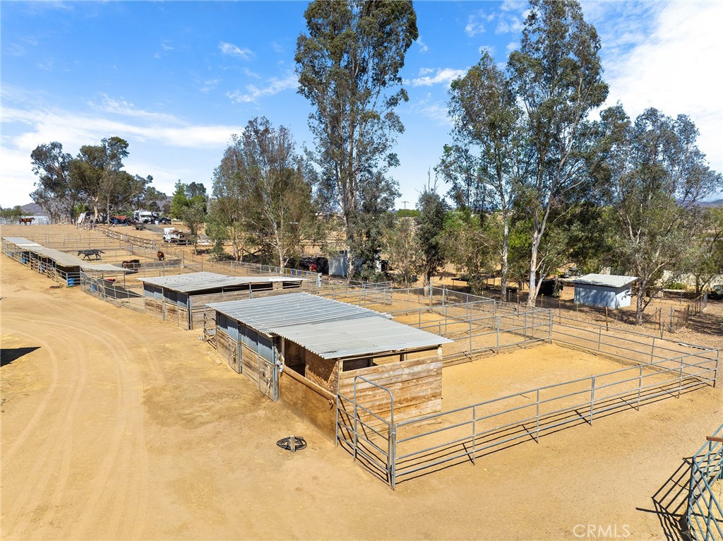 31250 Loretta Ave.