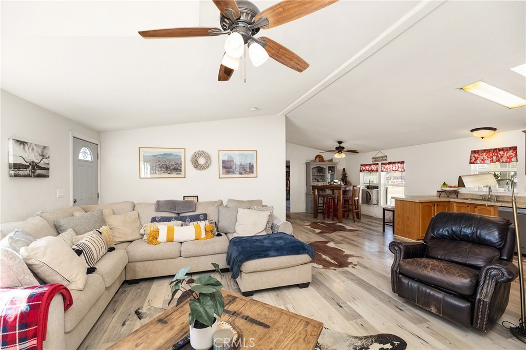 31250 Loretta Ave.