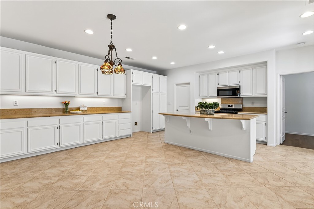 268 Four Seasons Boulevard