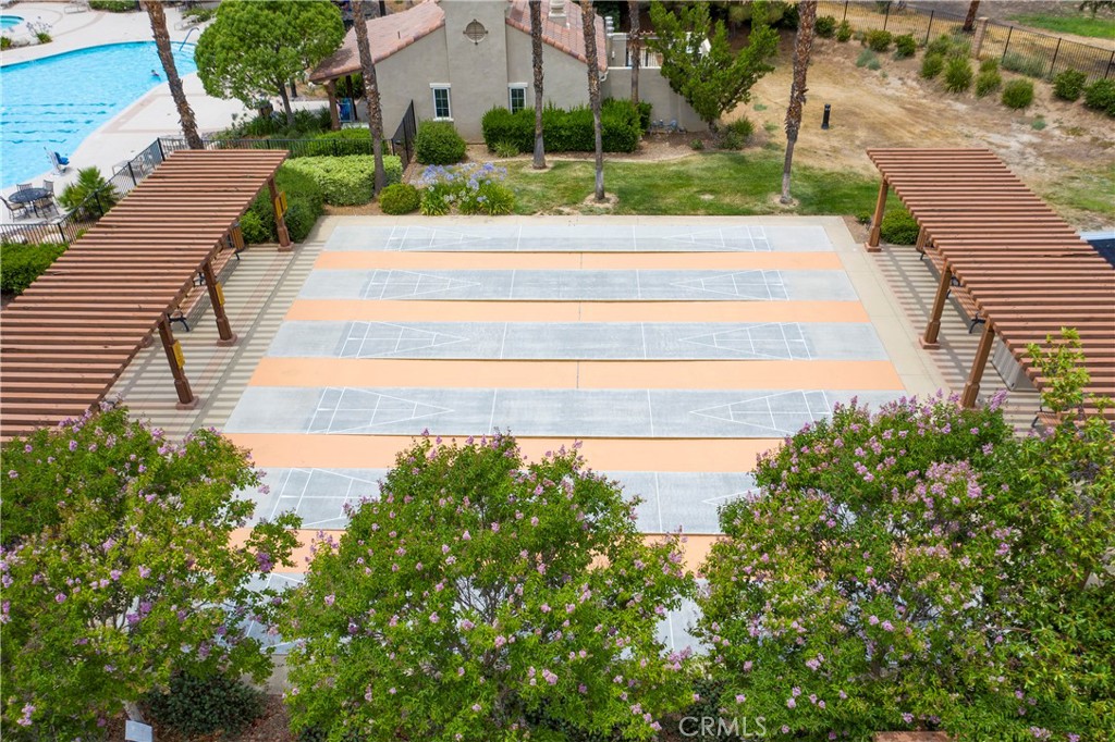 268 Four Seasons Boulevard