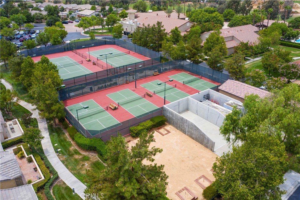 268 Four Seasons Boulevard