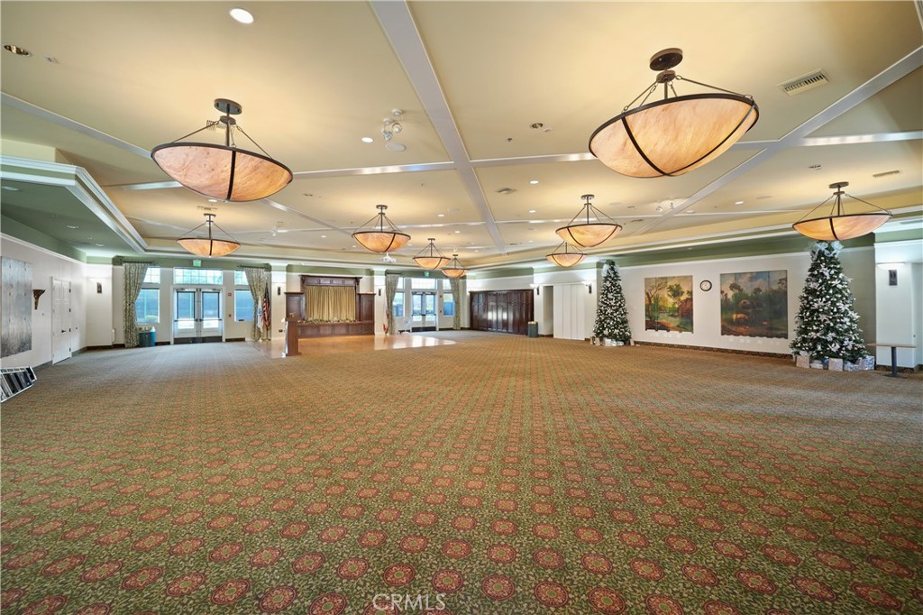 268 Four Seasons Boulevard