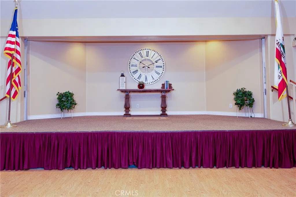 28276 Calle Lustrosos