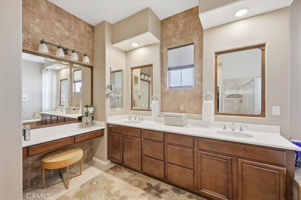 43912 Country Ridge Court