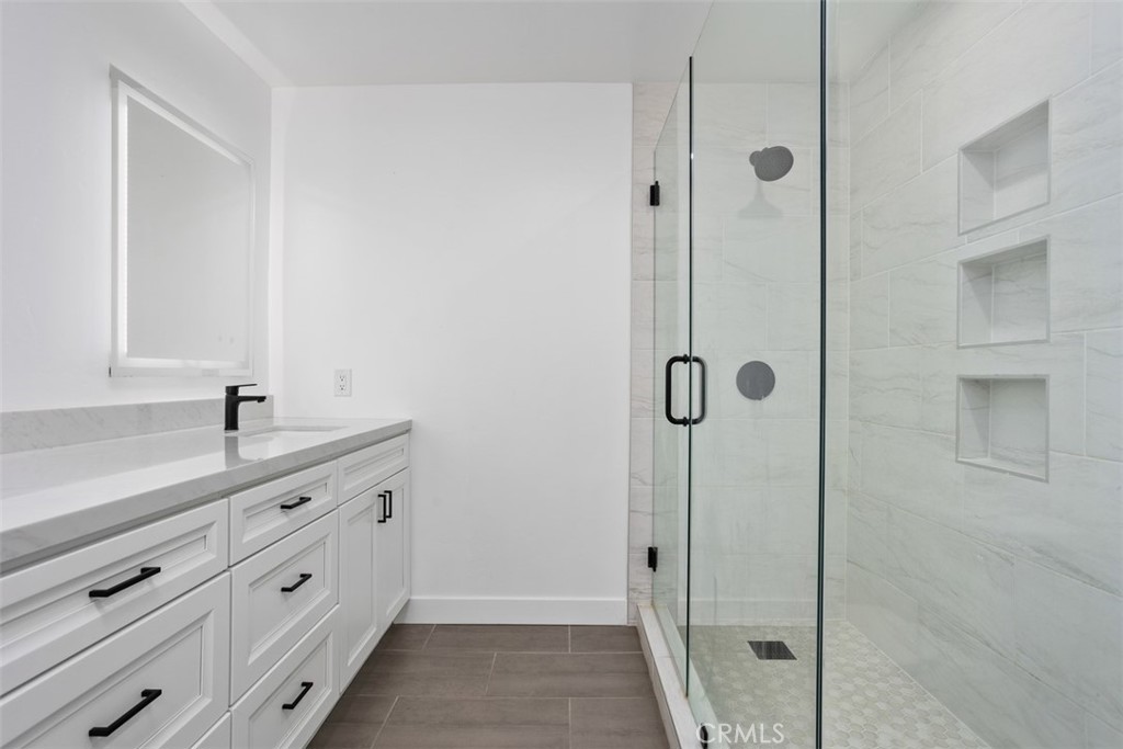 1840 Gum Tree Lane C