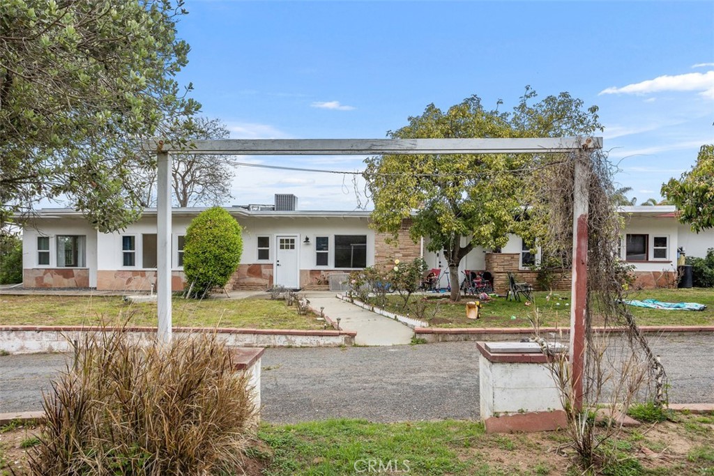 1840 Gum Tree Lane C