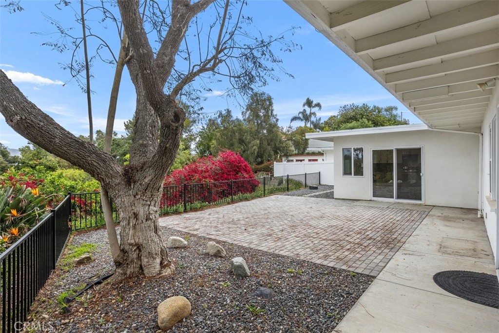 1840 Gum Tree Lane C