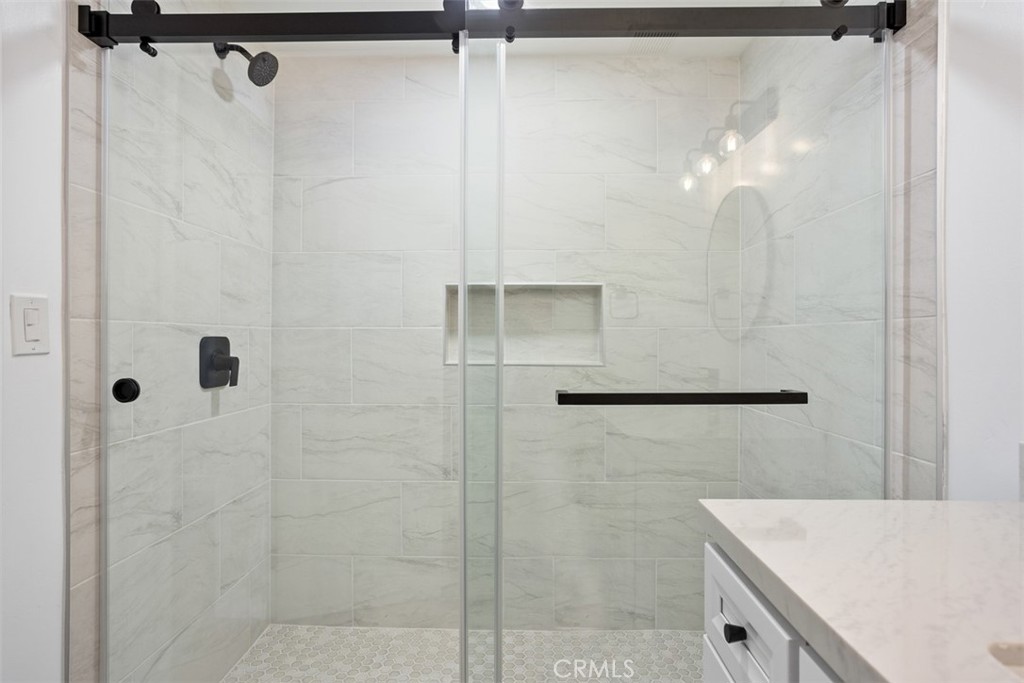 1840 Gum Tree Lane C