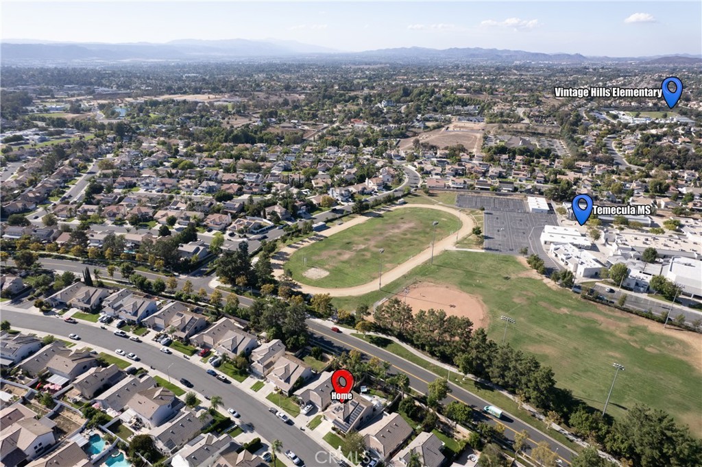 32240 Camino Herencia