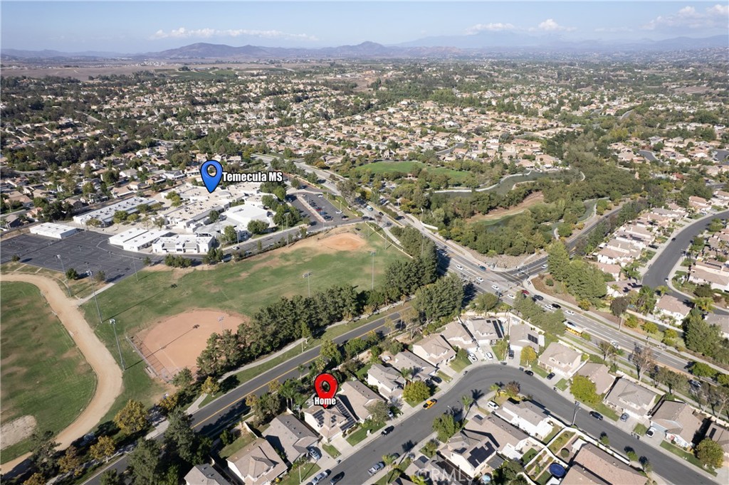 32240 Camino Herencia