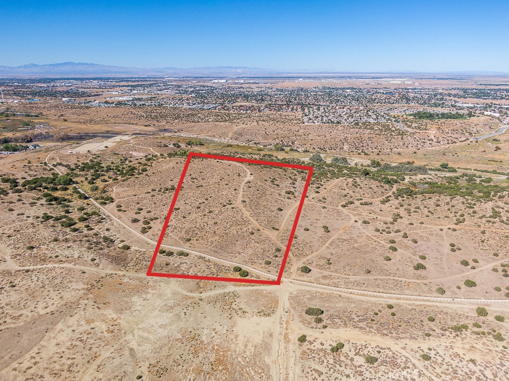 1700 E Barrel Springs Rd, Palmdale