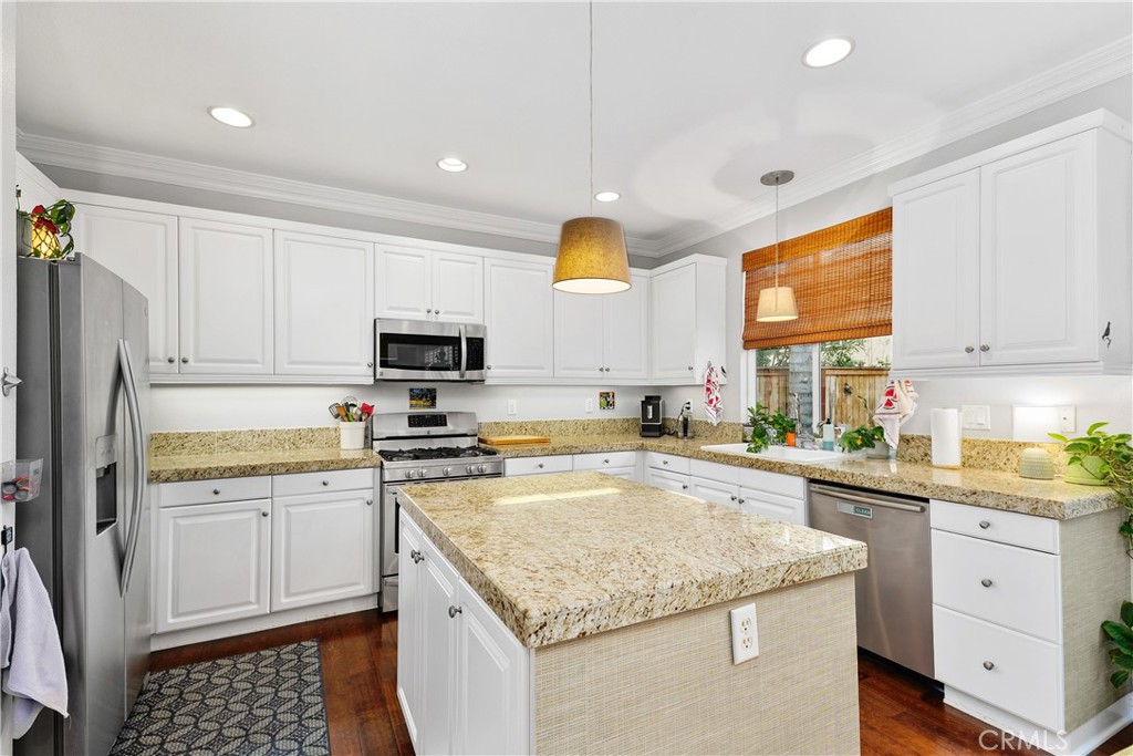 36918 Moonbrook Lane