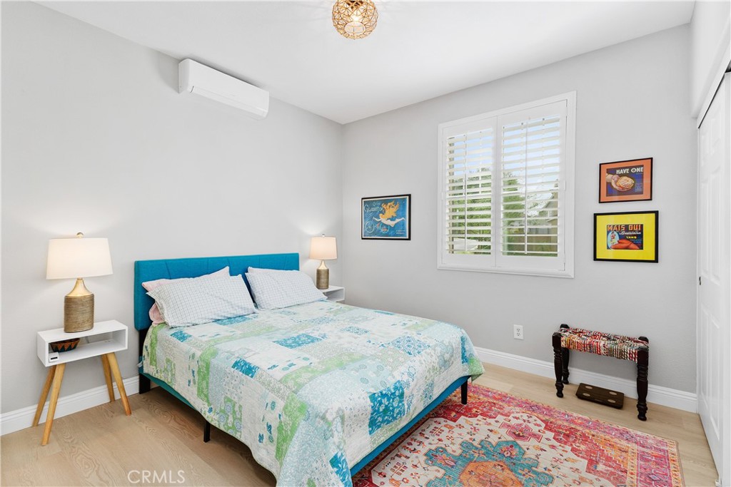 36918 Moonbrook Lane