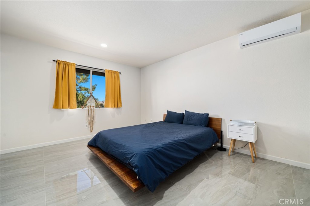 73973 Playa Vista
