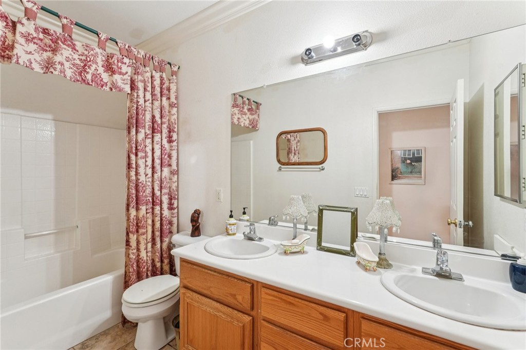 31668 Rockridge Circle