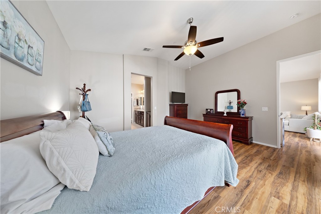 30256 Moon Star Circle