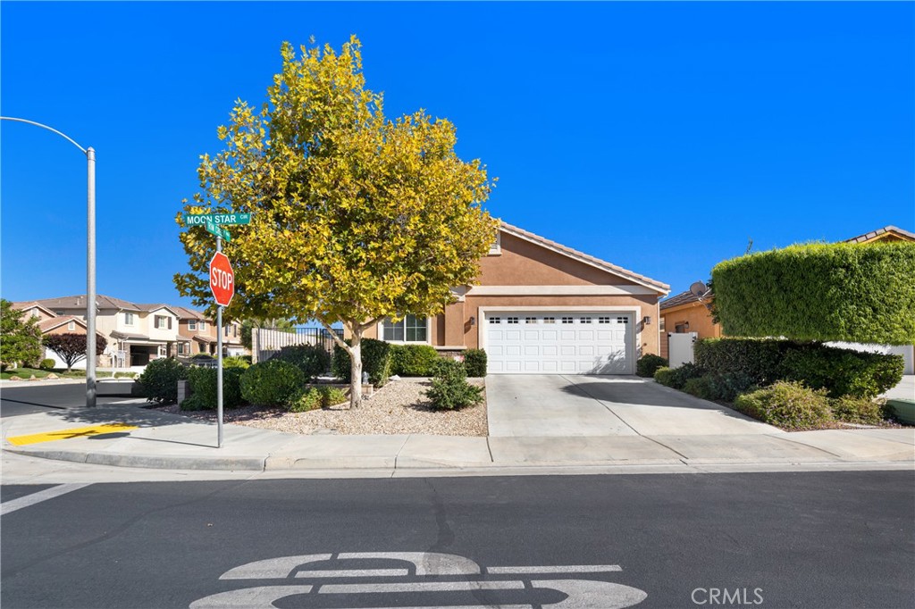 30256 Moon Star Circle