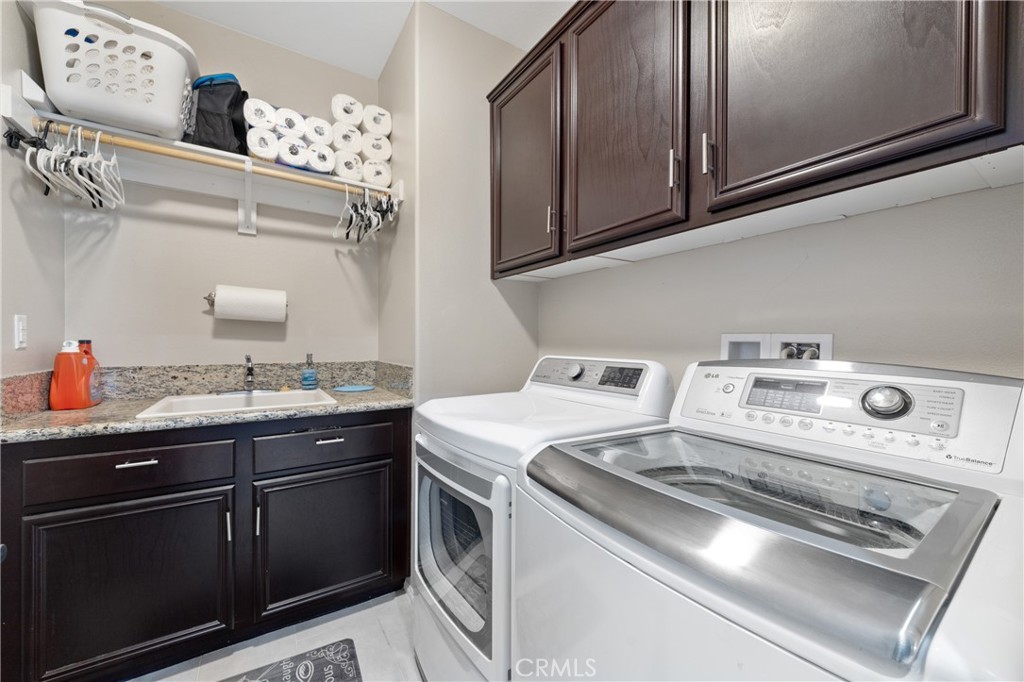 30256 Moon Star Circle