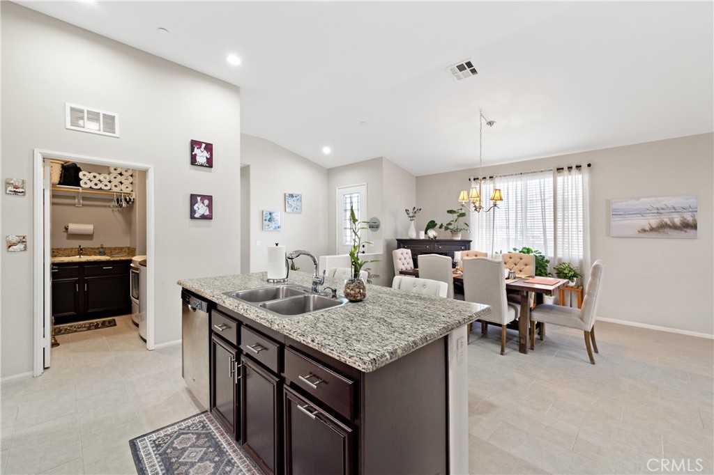 30256 Moon Star Circle