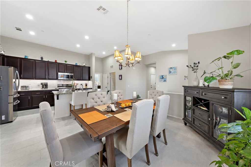 30256 Moon Star Circle