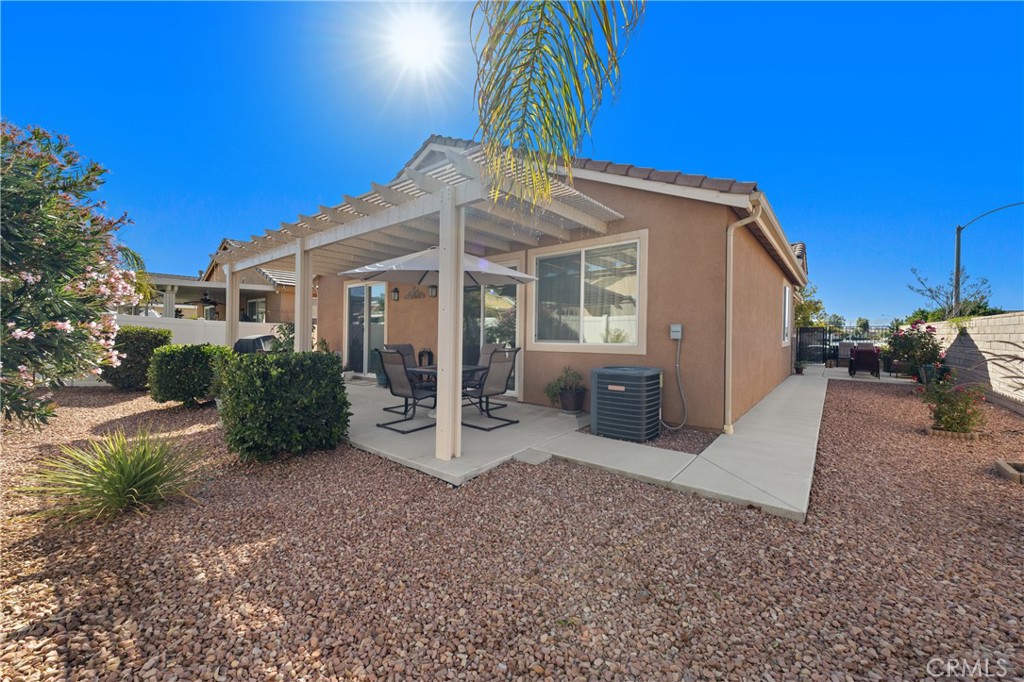 30256 Moon Star Circle