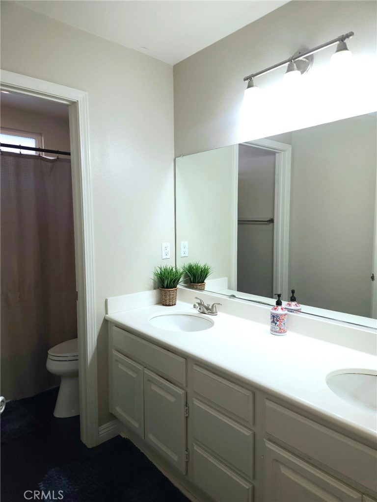 29334 Grande Vista Avenue