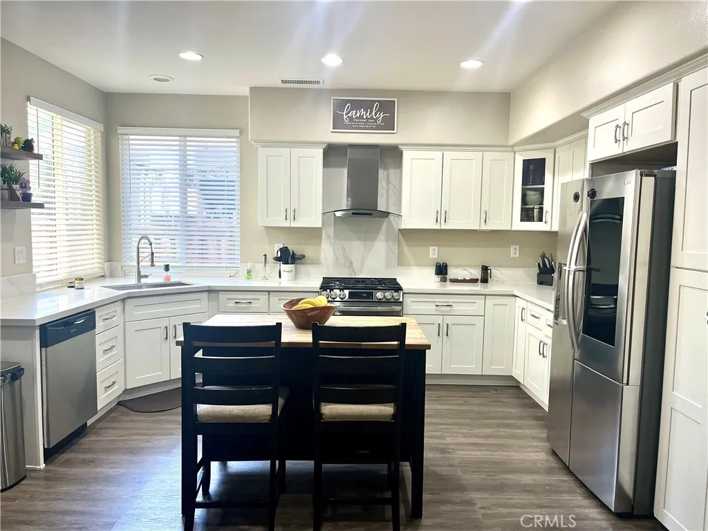 29334 Grande Vista Avenue