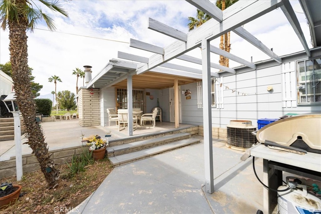 32617 Chiricahua Drive