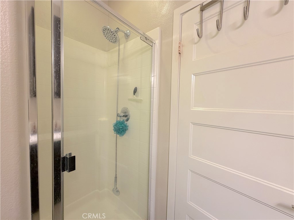 1540 W Artesia Square