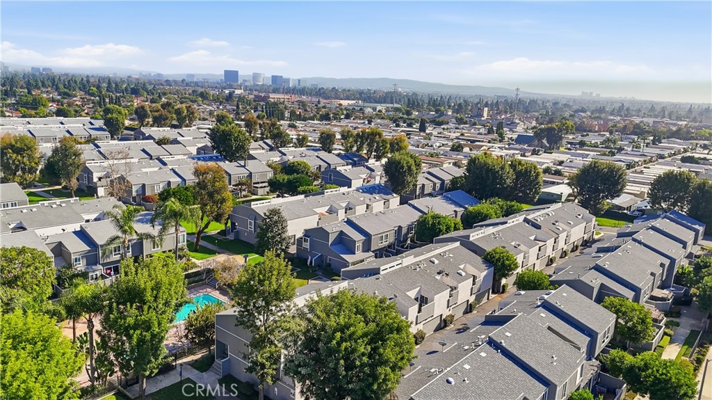 2911 S Fairview Street C