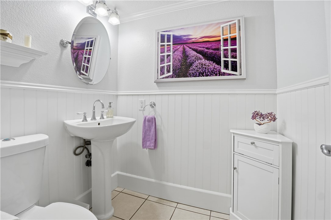 2911 S Fairview Street C