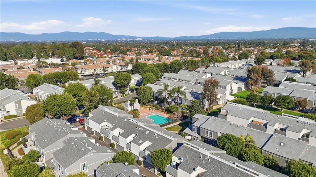 2911 S Fairview Street C