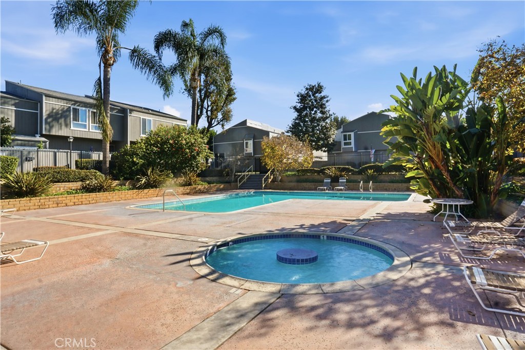 2911 S Fairview Street C