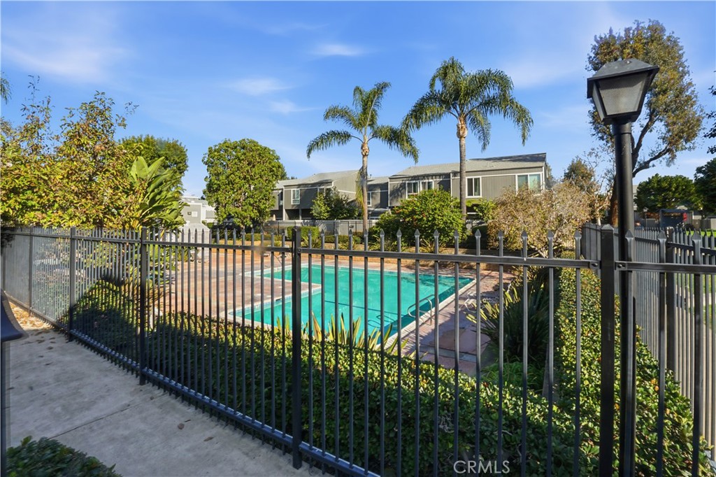 2911 S Fairview Street C