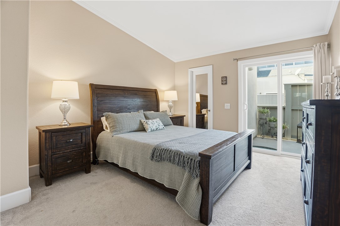 2911 S Fairview Street C