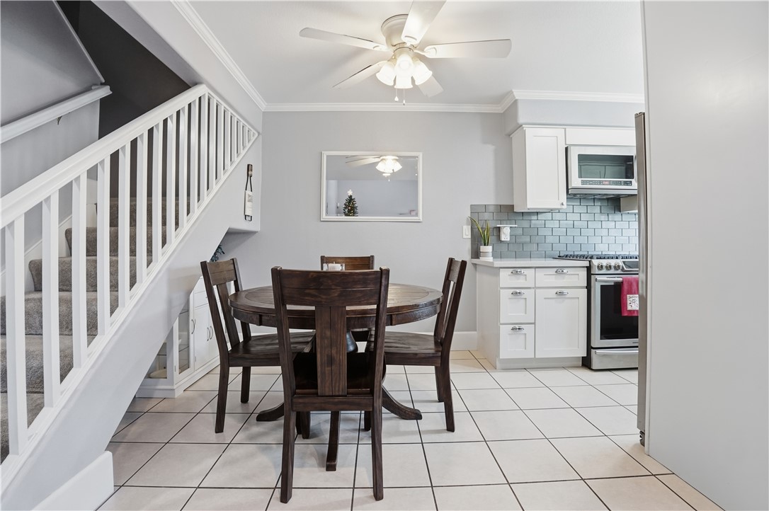 2911 S Fairview Street C