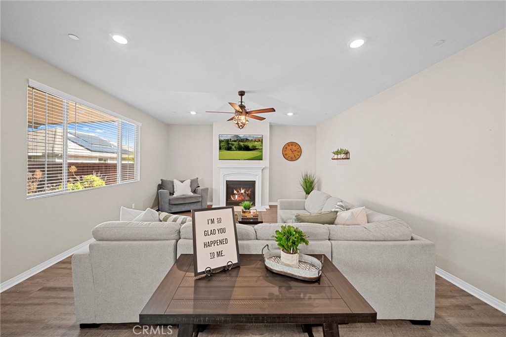 27490 Grand Teton Court